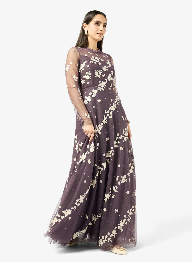 فروك اند فرل فستان ماكسي طويل بأكمام مزينة